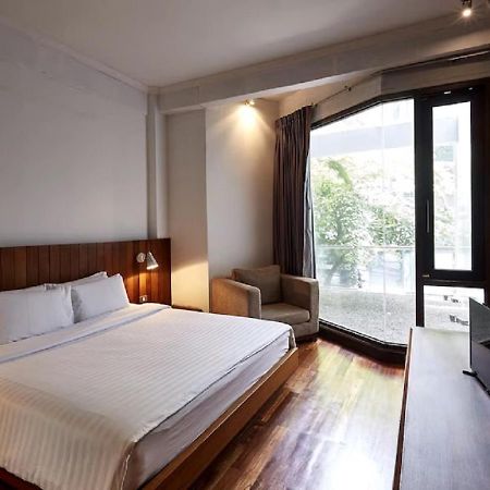 Wish Inn Silom - วิช อินน์ สีลม X Bangkok Ngoại thất bức ảnh
