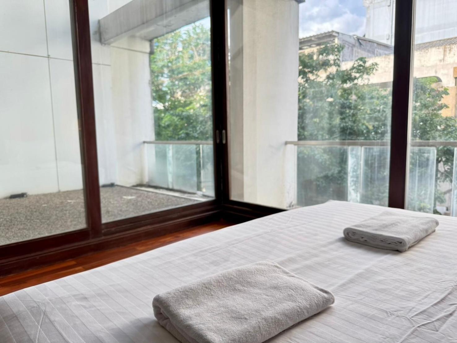 Wish Inn Silom - วิช อินน์ สีลม X Bangkok Ngoại thất bức ảnh